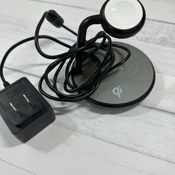 Kanex GoPower Stand For Apple Watch + Wireless Charging For iPhone - Picture 4 of 8